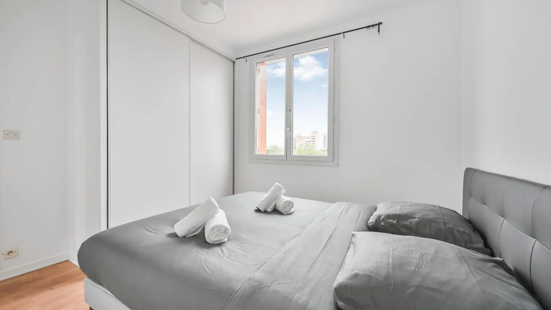 L'Imprevu - 6Pers - Wifi - Paris - Disney Vitry-sur-Seine 0*,  France